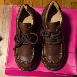 Brown Leather Lace-Up Casual Shoes